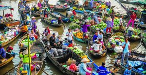 Tour chợ nổi đi bằng xuồng máy