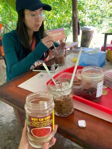 Tham quan chợ nổi kết hợp với vườn Cacao đi bằng tàu